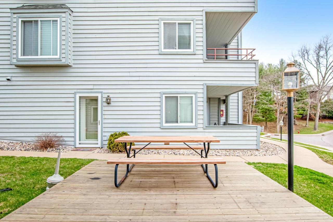 Lighthouse Cove Condo Resort Уисконсин Делс Екстериор снимка