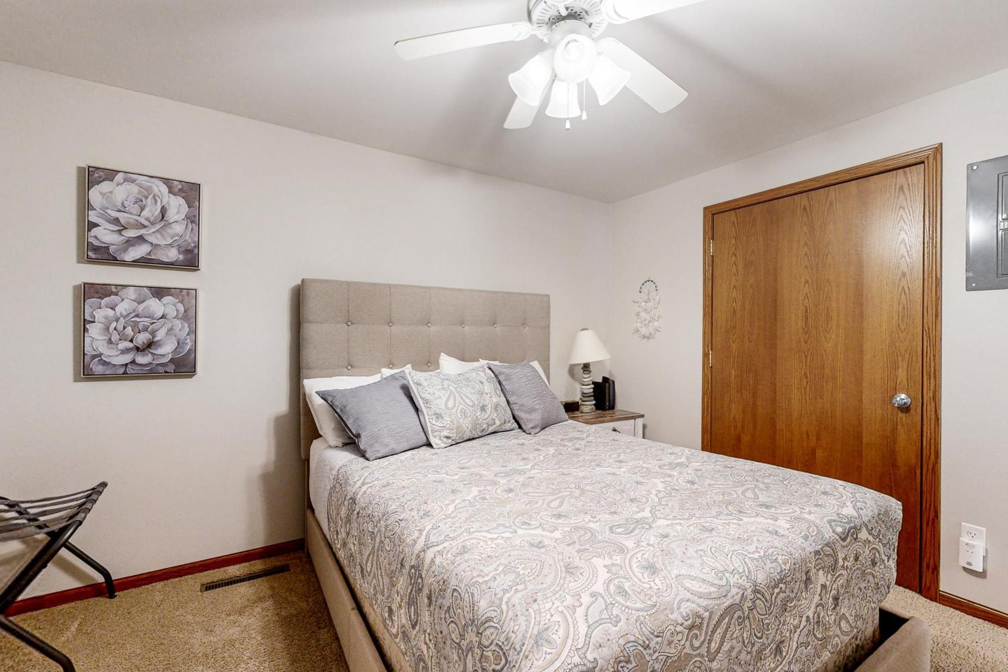 Lighthouse Cove Condo Resort Уисконсин Делс Стая снимка